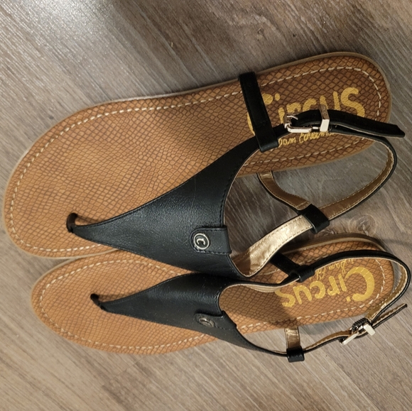 Circus by Sam Edelman womens Carolina Flat sandal brand new, size 11 - Picture 3 of 6